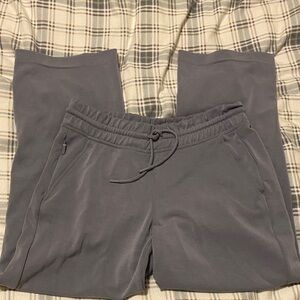 Athleta Seasoft Crop Pants